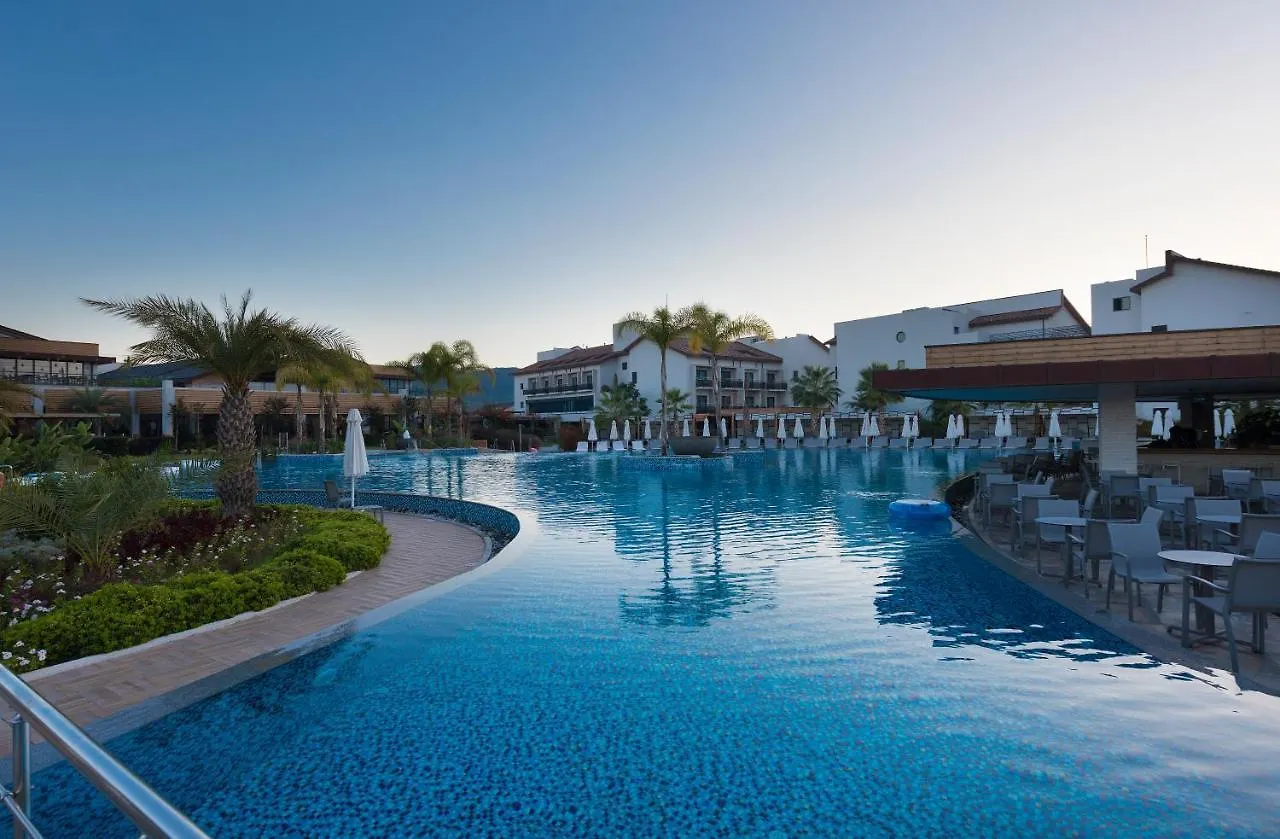 Akra Fethiye Tui Blue Sensatori Hotel 5*,